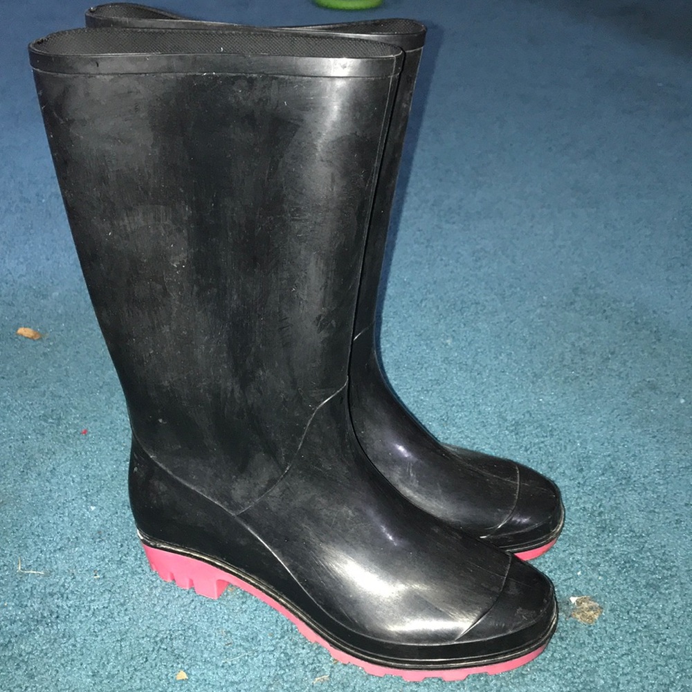 Rain boots